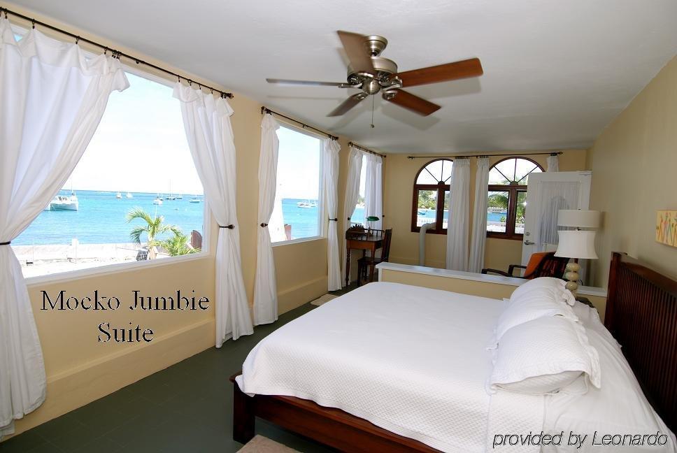 Club Comanche Hotel Christiansted Room photo